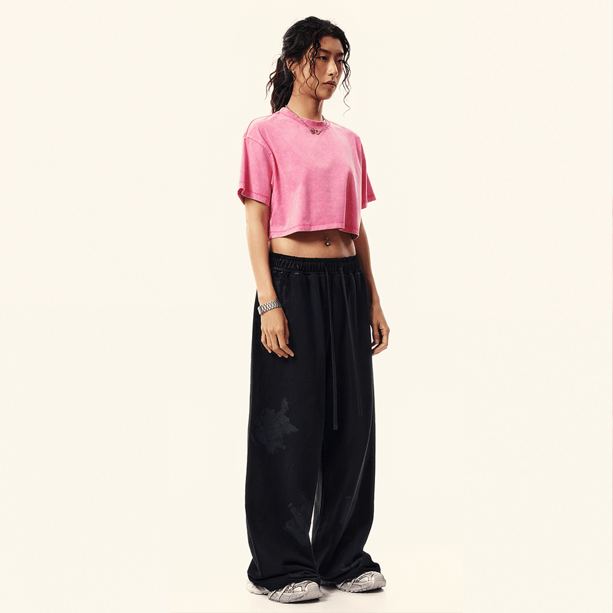 Hussle Varsity Essentials Loose-Fit Cropped Crewneck T-Shirt